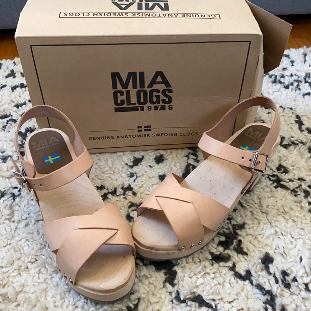 Mia Gertrude Natural Leather Clogs Size 40